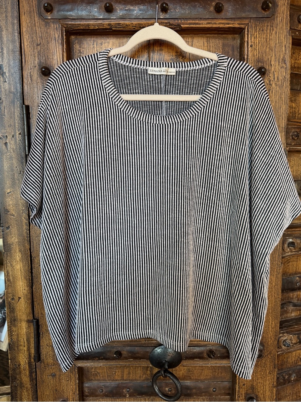 Zenana Black & White Comfy Top